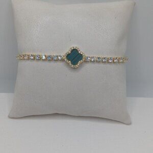 Green Goldplated Clover Bracelet